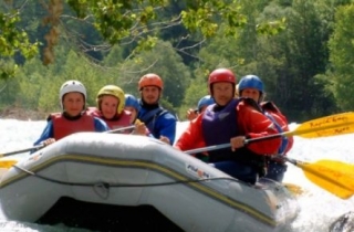  Rafting familiar duranle el verano 
